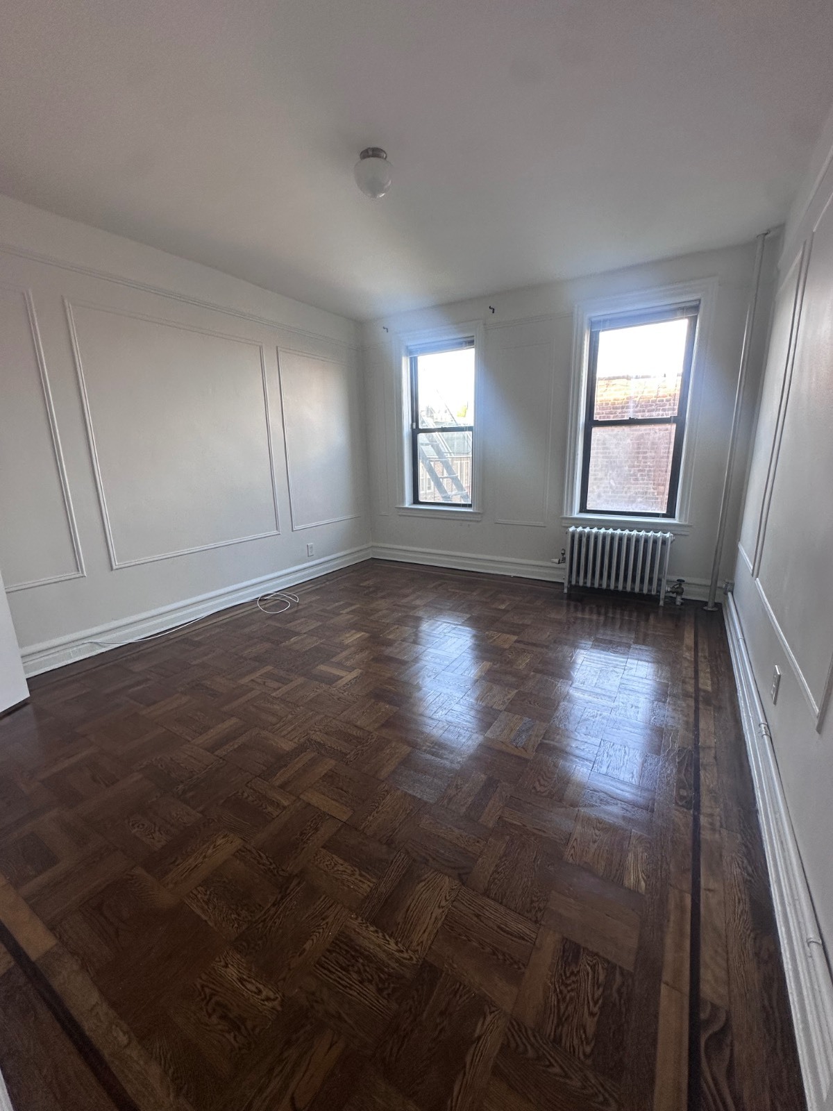 #11 photo, 323 Marine Ave, #3A, ब्रुकलीन Fort Hamilton/ Bay Ridge , NY 11209