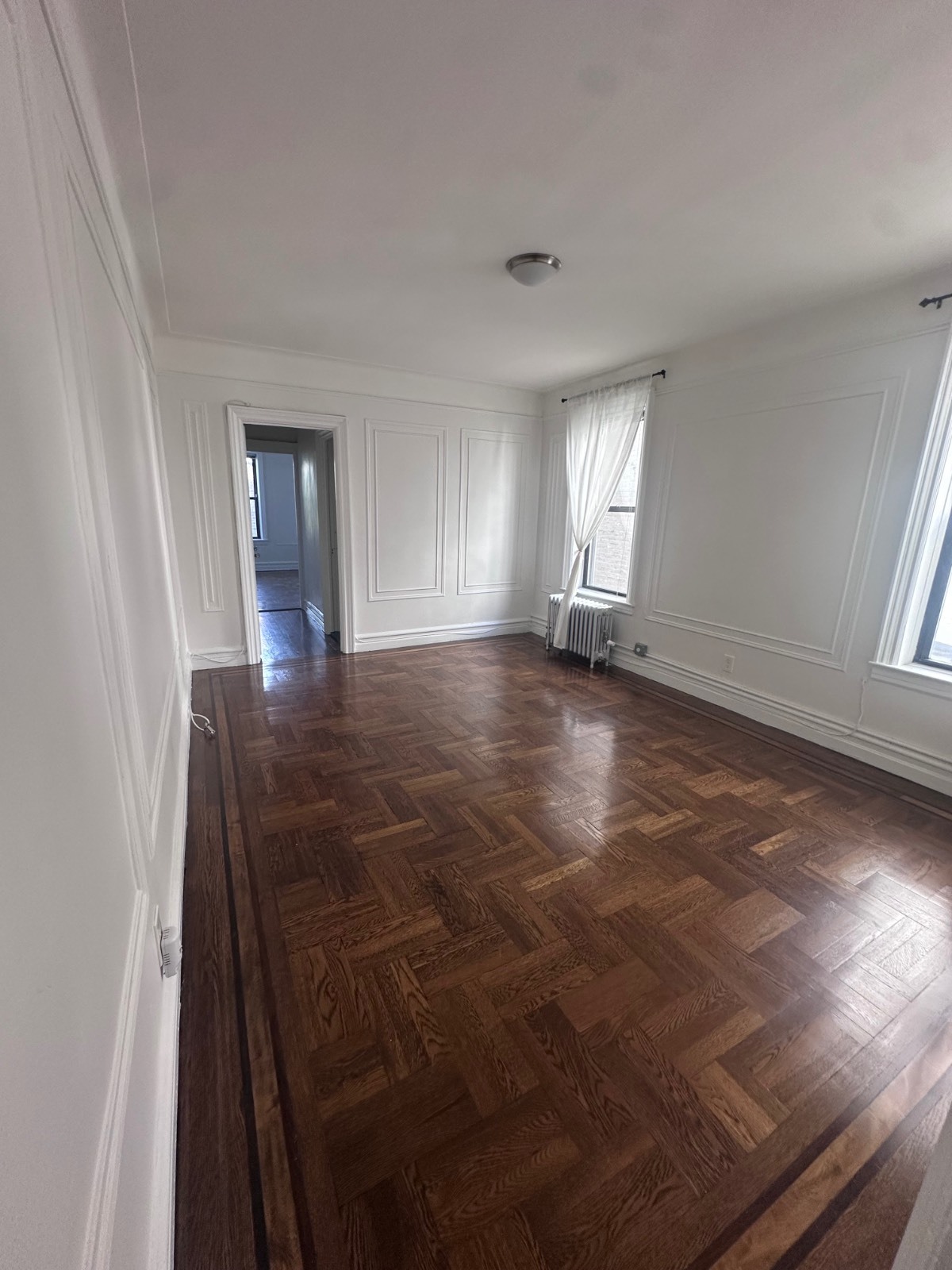 #7 photo, 323 Marine Ave, #3A, ब्रुकलीन Fort Hamilton/ Bay Ridge , NY 11209