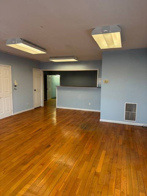 #3 photo, 207  Old Town Rd, Staten Island , NY 10305