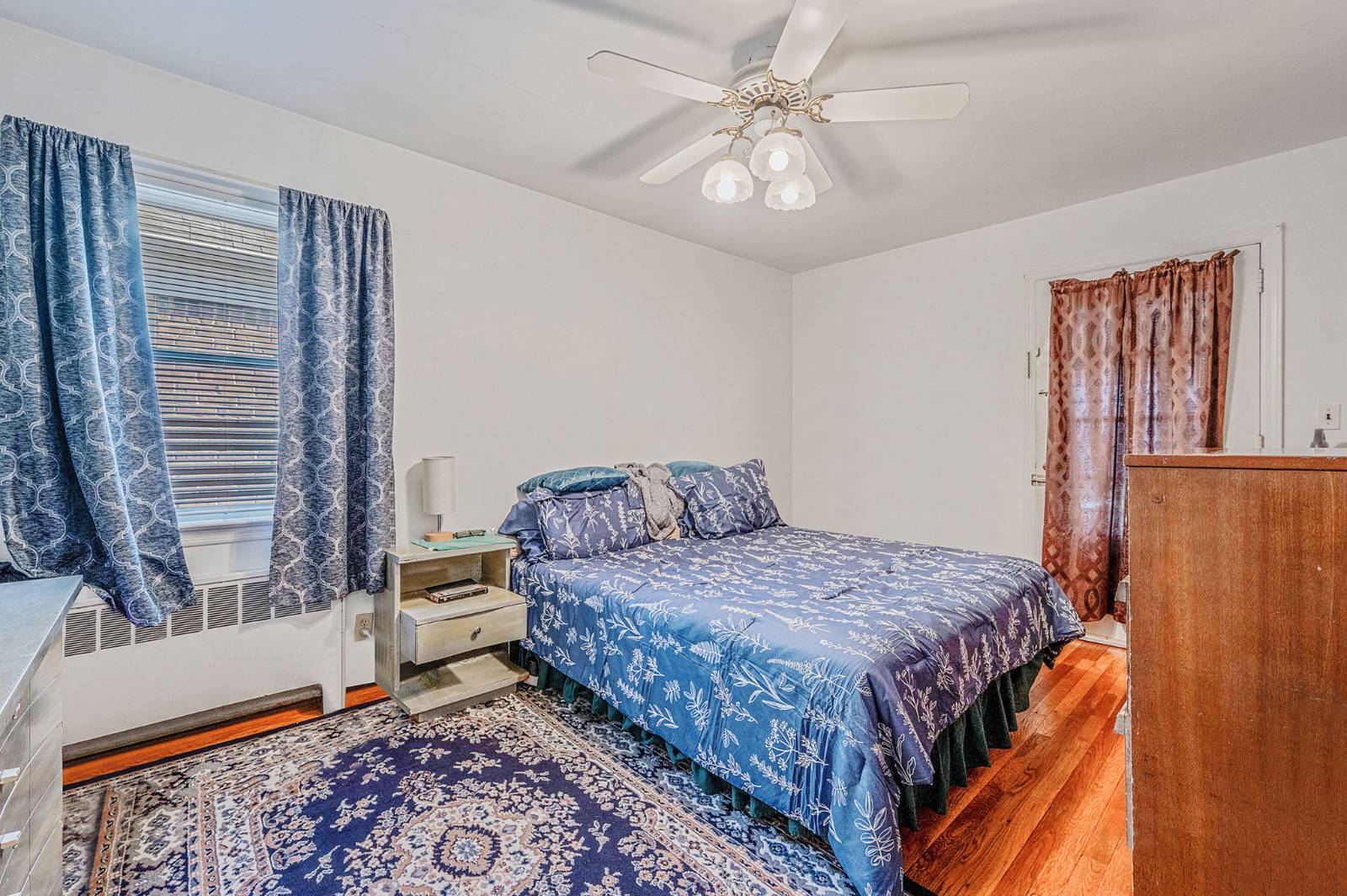 #24 photo, 34 Meyer Avenue, Valley Stream , NY 11580