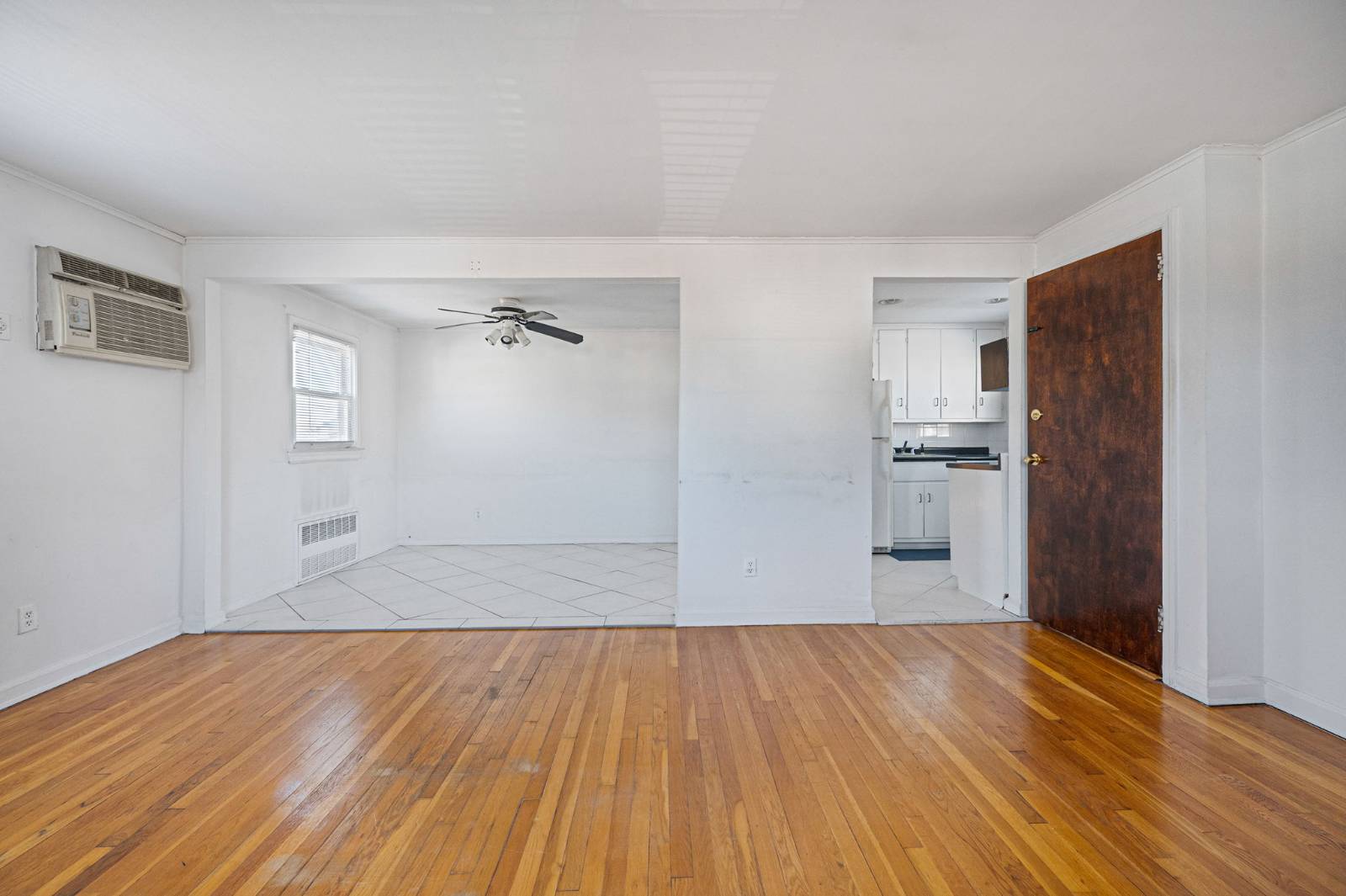 #30 photo, 34 Meyer Avenue, Valley Stream , NY 11580