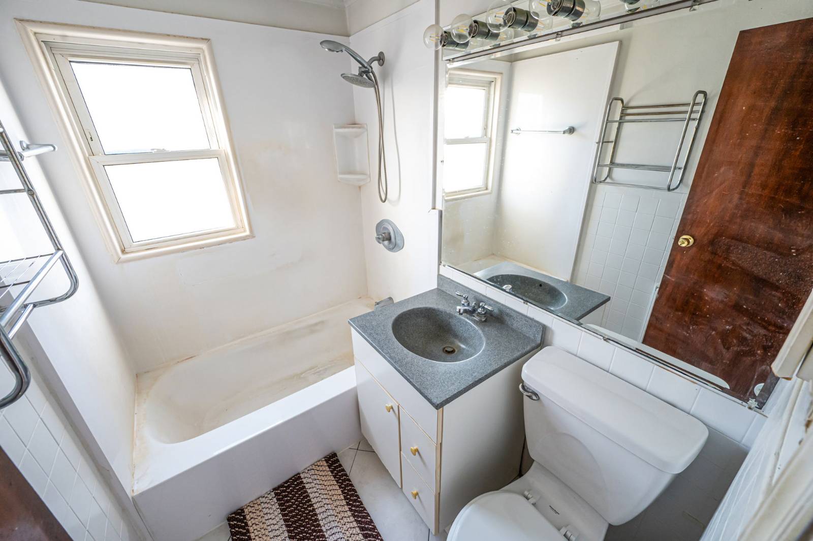 #43 photo, 34 Meyer Avenue, Valley Stream , NY 11580