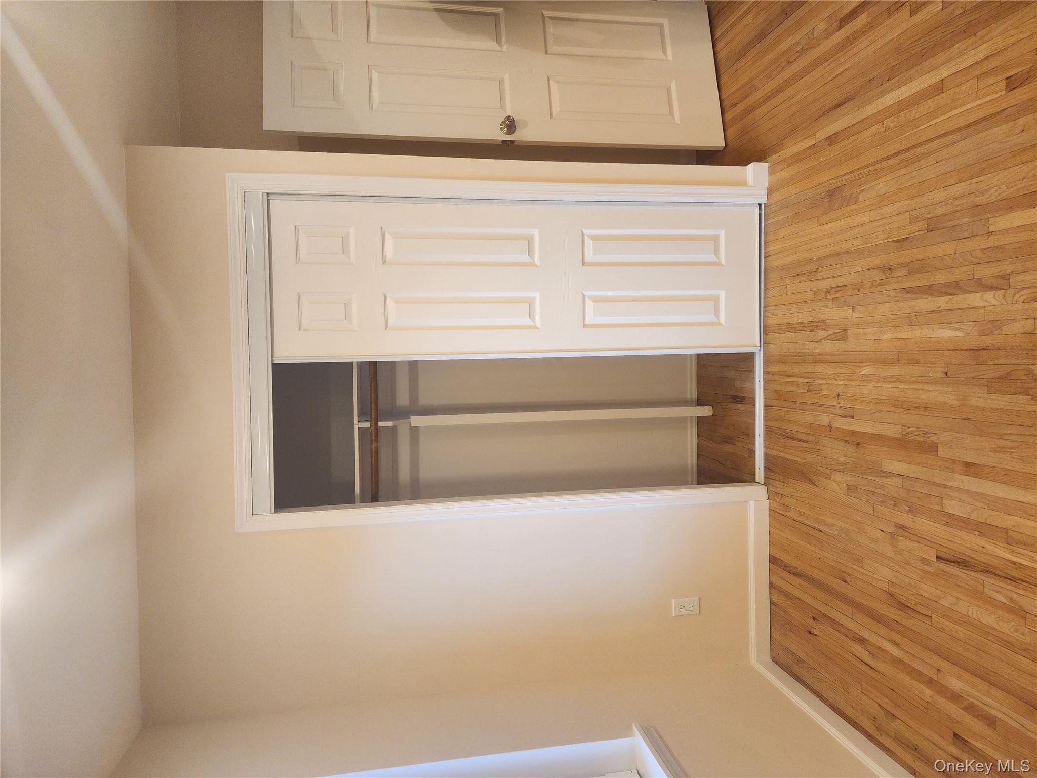 #17 photo, 79-56 77 Avenue, कुईंस Glendale , NY 11385