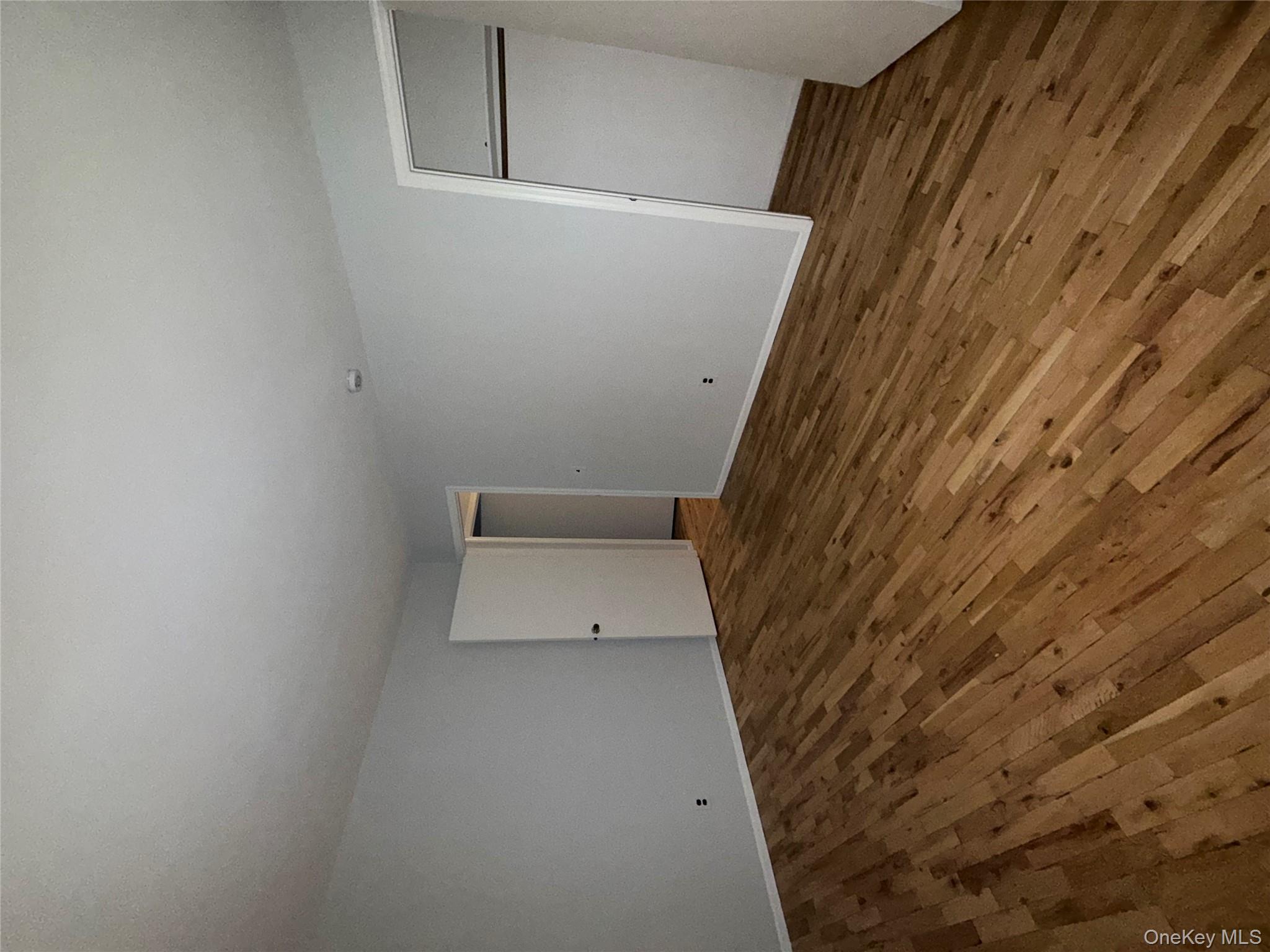 #10 photo, 227 N Walnut Street, नासाउ काउंटी Massapequa , NY 11758