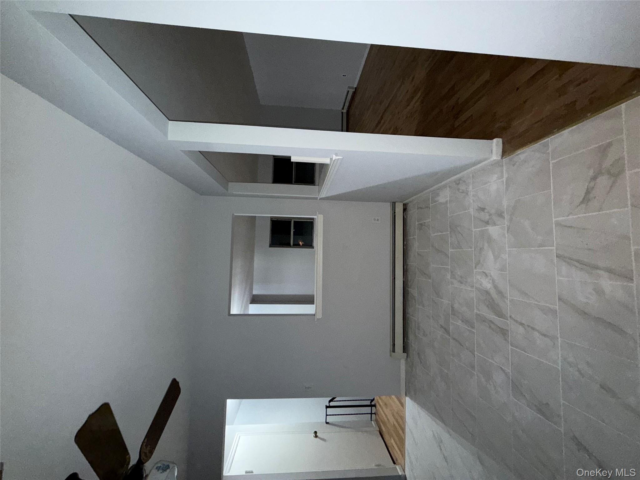 #16 photo, 227 N Walnut Street, नासाउ काउंटी Massapequa , NY 11758