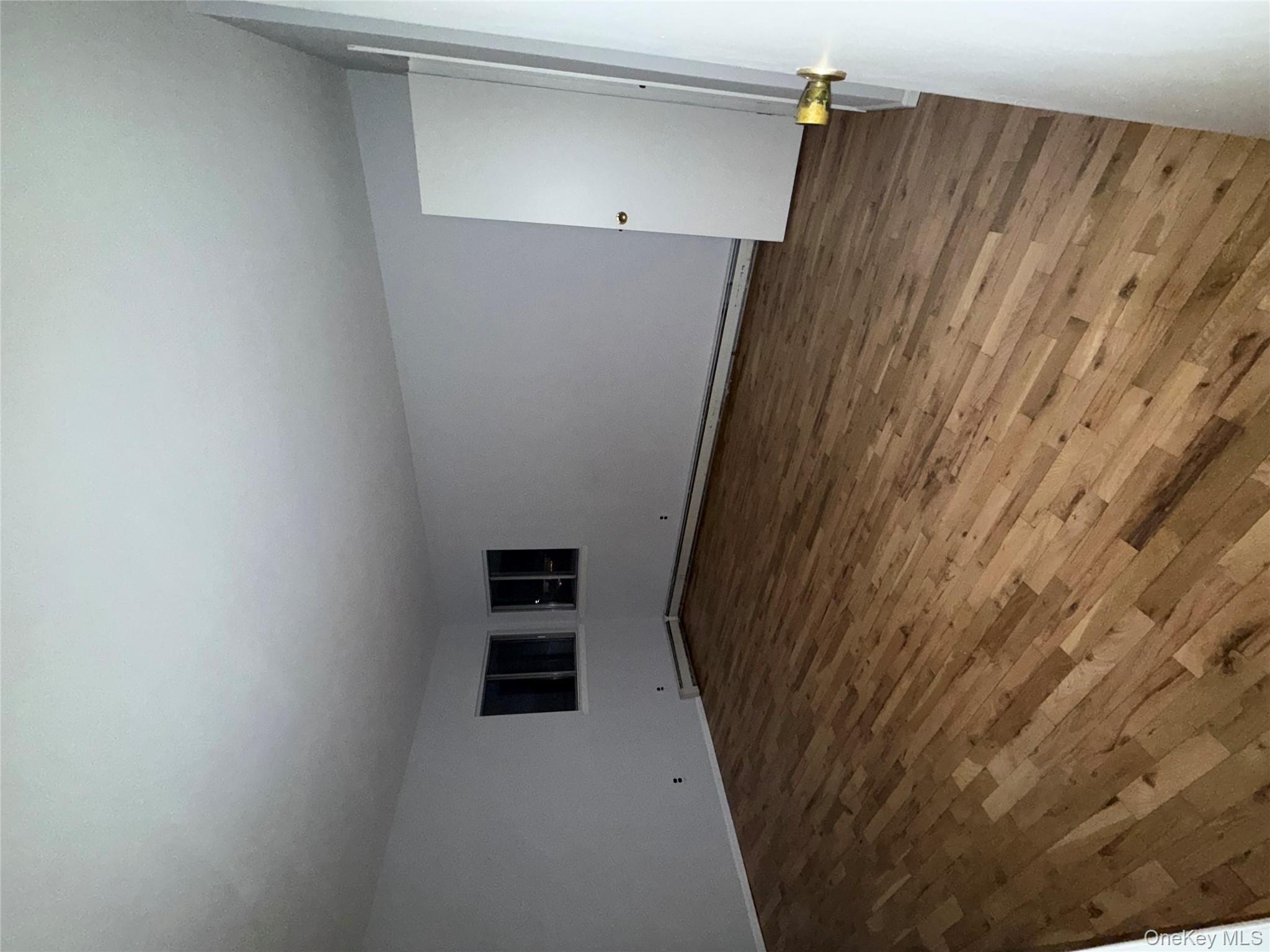 #8 photo, 227 N Walnut Street, नासाउ काउंटी Massapequa , NY 11758