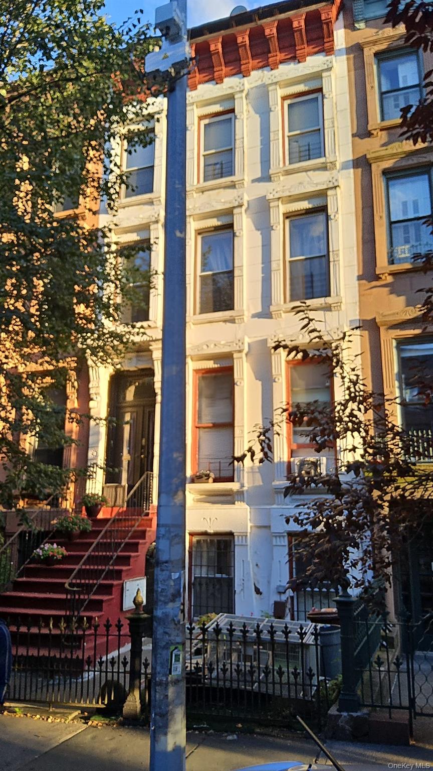 #1 photo, 64 Hancock Street, ब्रुकलीन Brooklyn , NY 11233