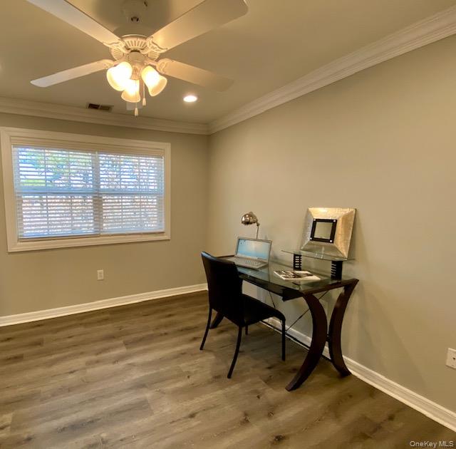 #10 photo, 204 Adams Way, Sayville , NY 11782