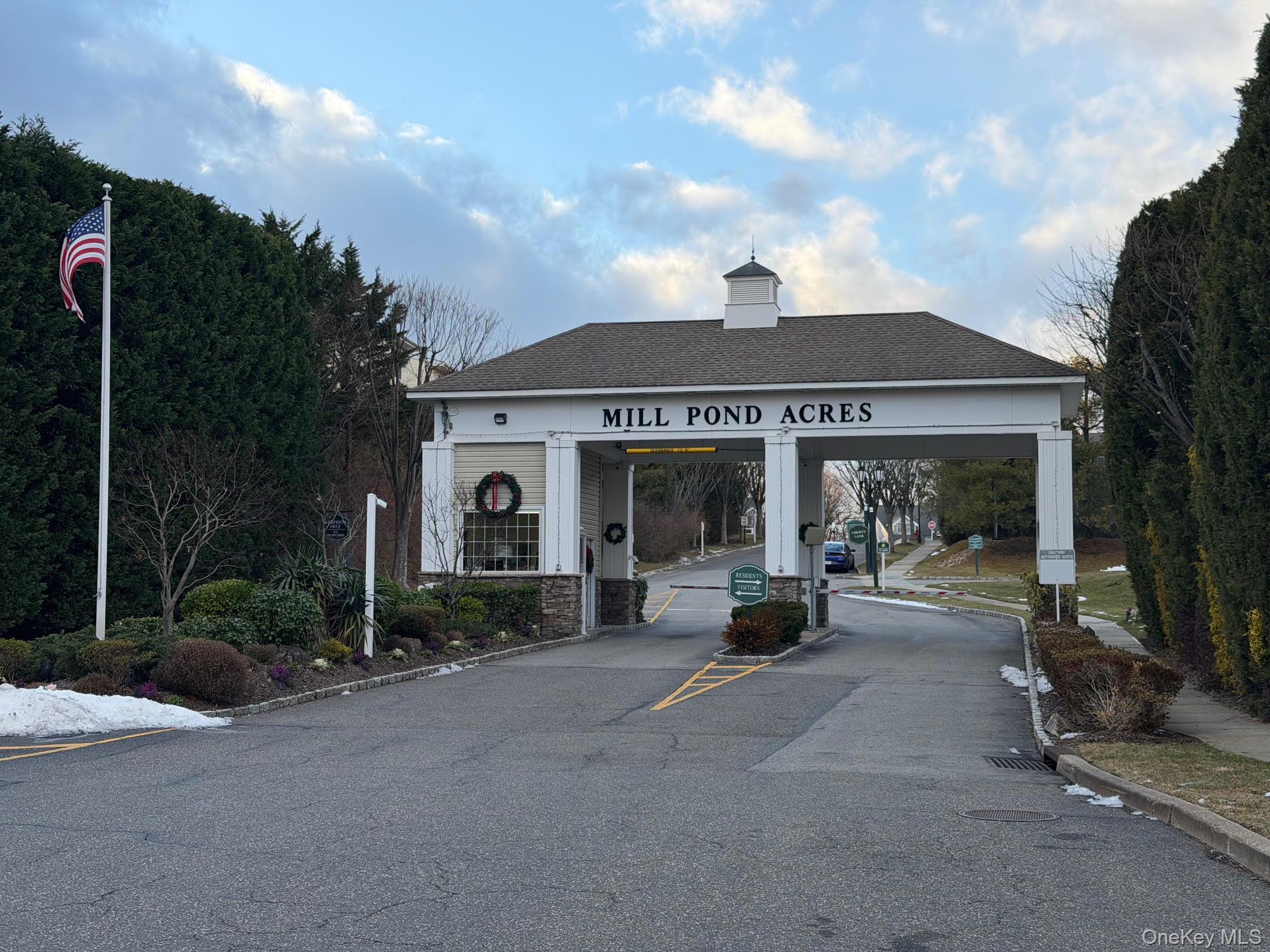 #1 photo, 117 Pond View Drive, पोर्ट वॉशिंगटन Port Washington , NY 11050