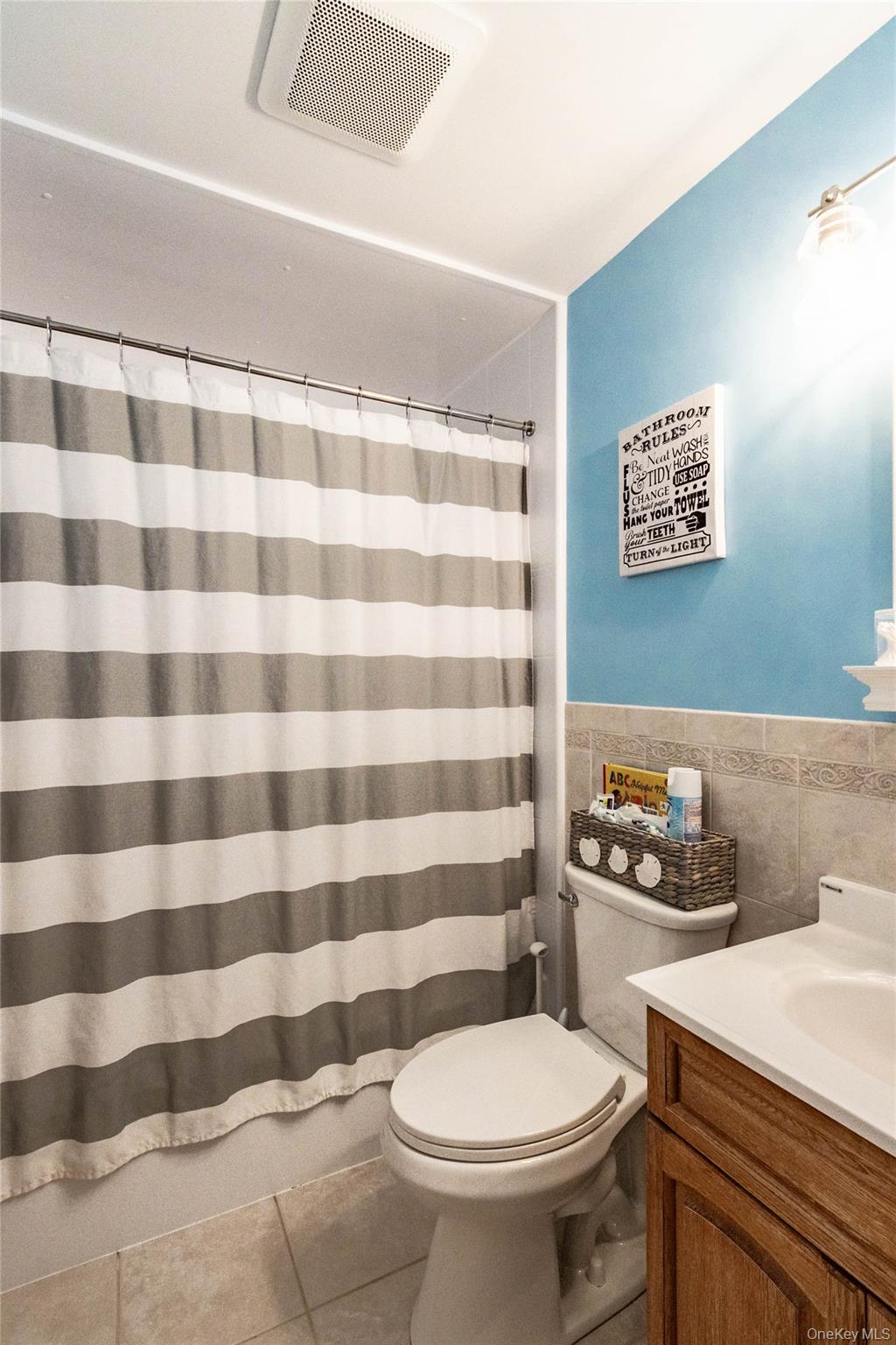 #20 photo, 2449 F Union Boulevard, سوفولك Islip , NY 11751