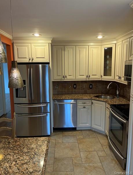 #2 photo, 206 Farber Drive, West Babylon , NY 11704