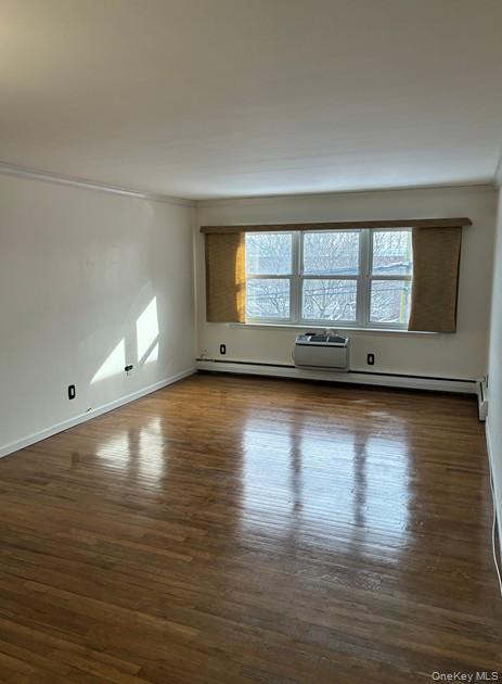 #5 photo, 206 Farber Drive, West Babylon , NY 11704