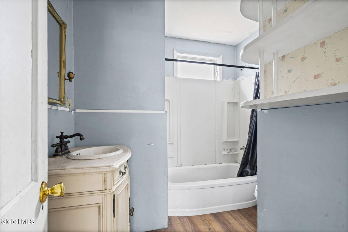 #21 photo, 2029 Cardiff Road, Rotterdam , NY 12303