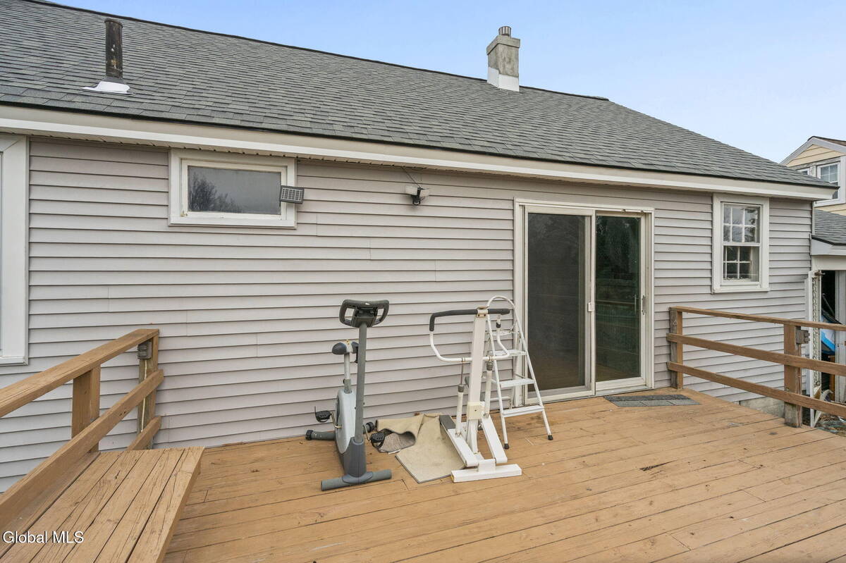 #22 photo, 2029 Cardiff Road, Rotterdam , NY 12303