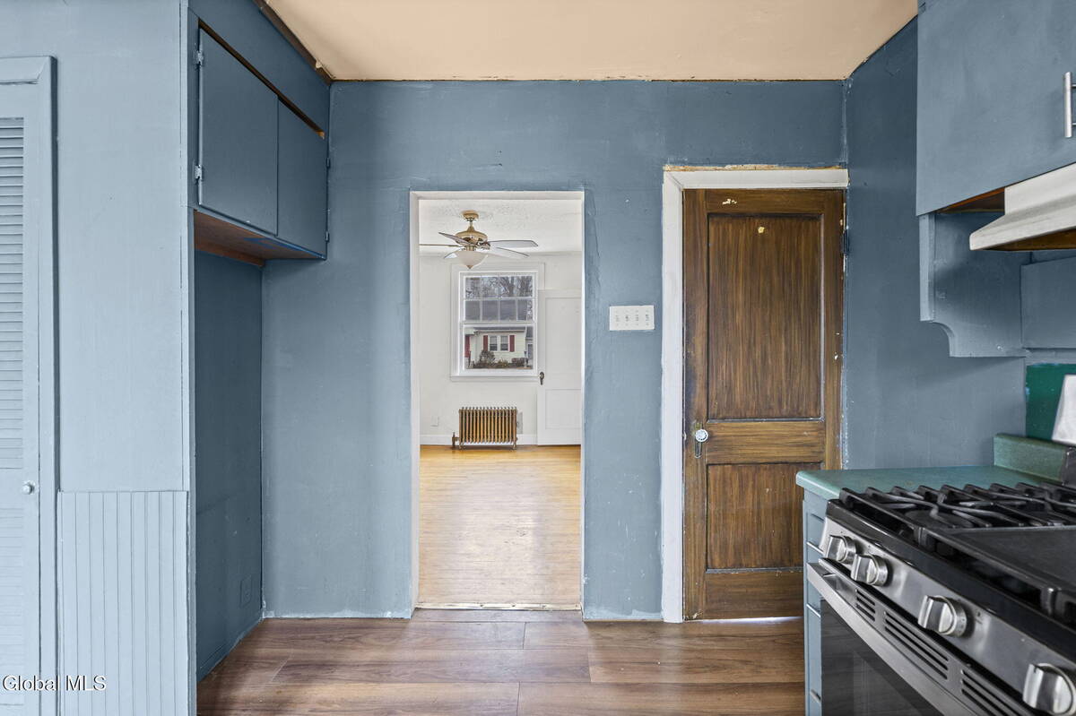 #4 photo, 2029 Cardiff Road, Rotterdam , NY 12303