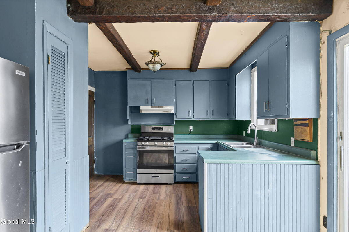 #8 photo, 2029 Cardiff Road, Rotterdam , NY 12303