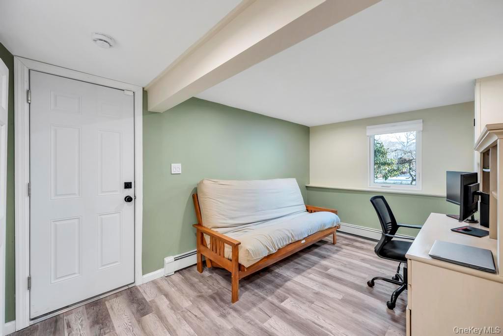 #25 photo, 62 Forest Avenue, सफ़ोक काउंटी Lake Grove , NY 11755