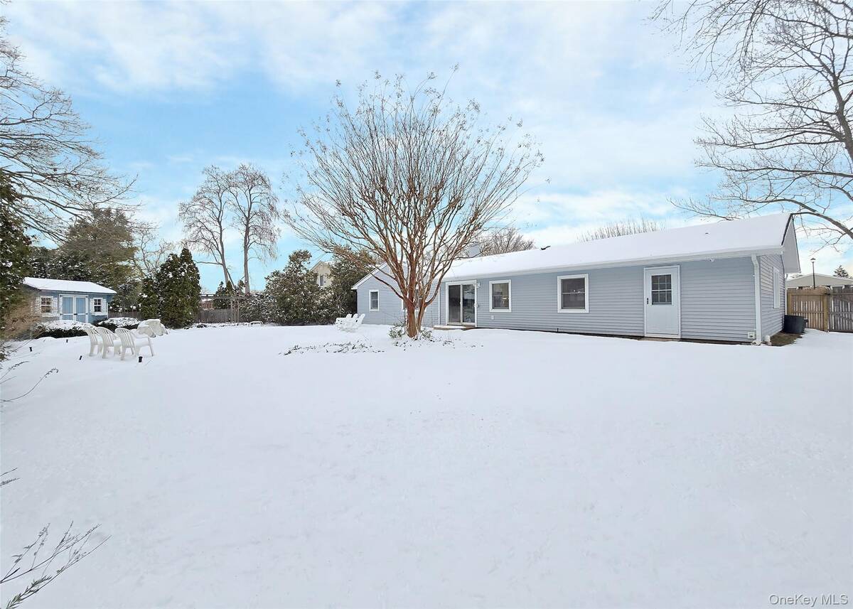 #26 photo, 35 Segatogue Lane, सफ़ोक काउंटी South Setauket , NY 11720