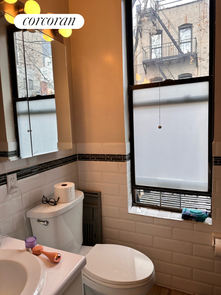 #6 photo, New York City, मैनहटन Yorkville , NY 10028