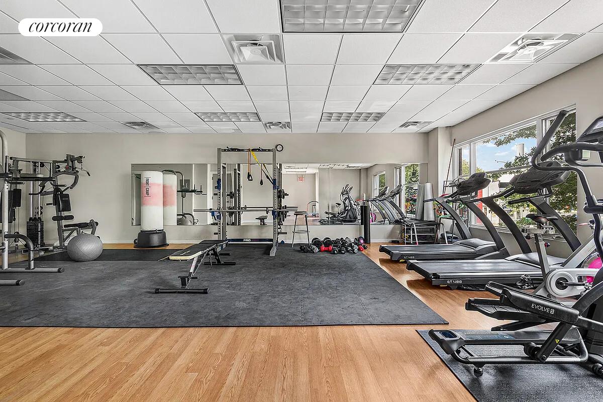 #11 photo, 10 SLOCUM Place, Бруклин ‖ Ditmas Park , NY 11218