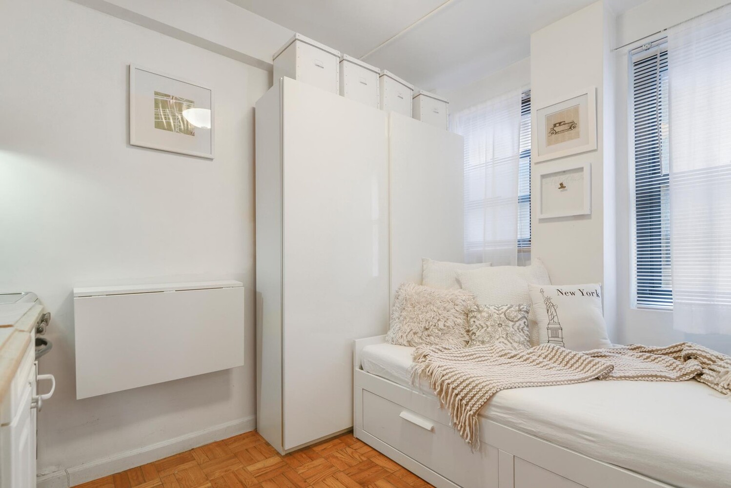 #4 photo, 135 E 54TH Street, मैनहटन Midtown East , NY 10022