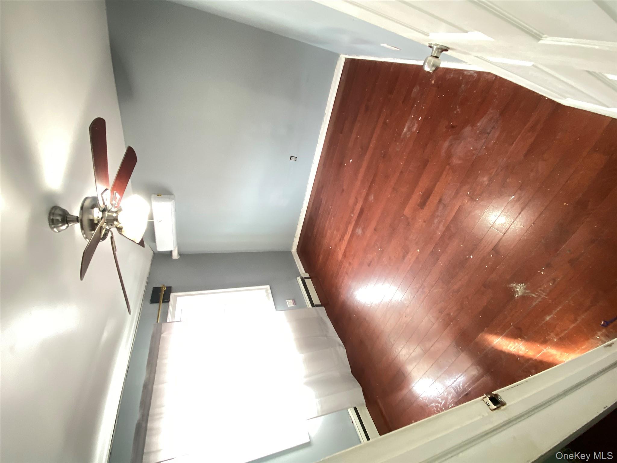 #15 photo, 15818 85th Avenue, Jamaica Hills , NY 11432