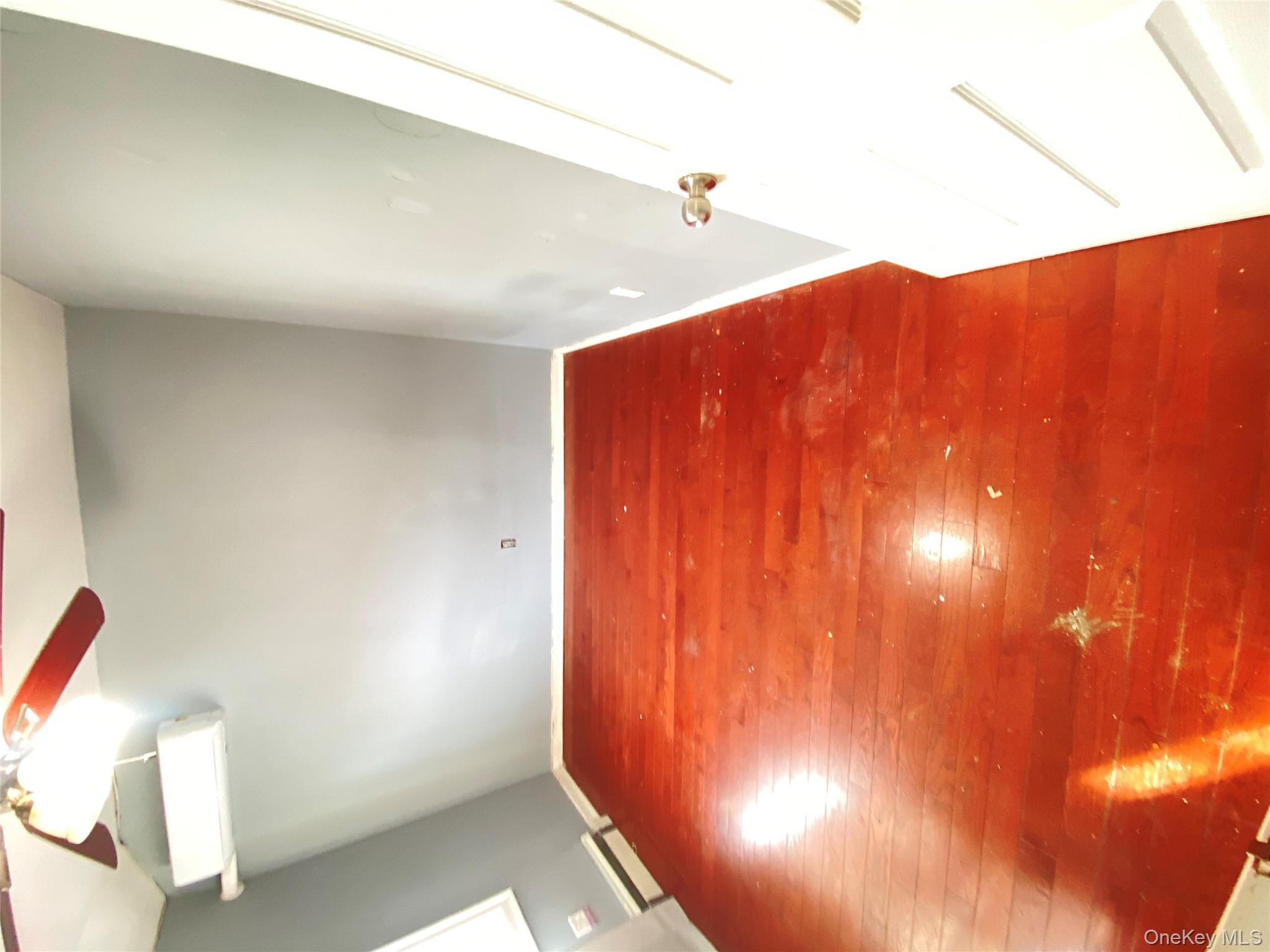 #16 photo, 15818 85th Avenue, Jamaica Hills , NY 11432