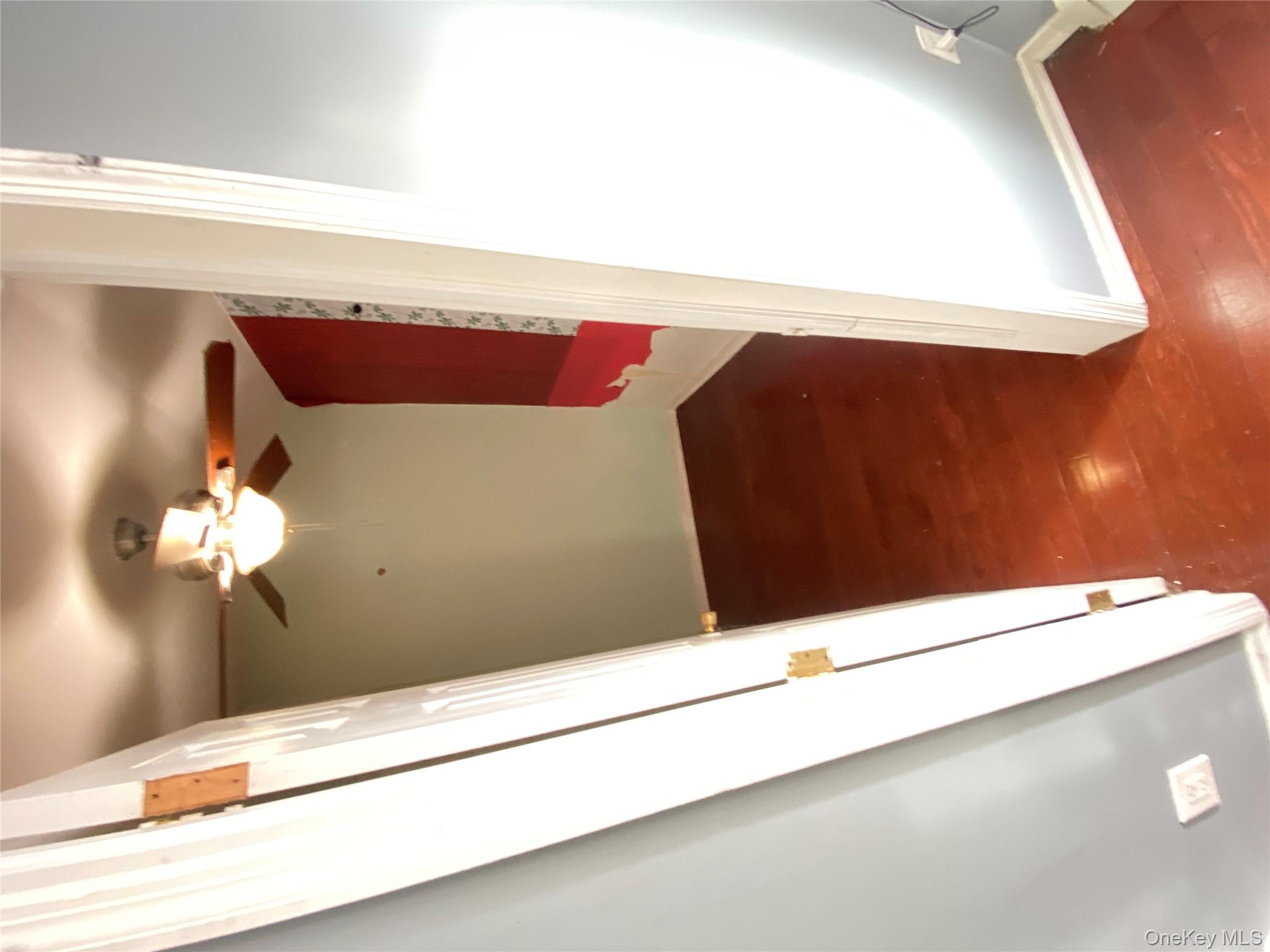 #17 photo, 15818 85th Avenue, Jamaica Hills , NY 11432