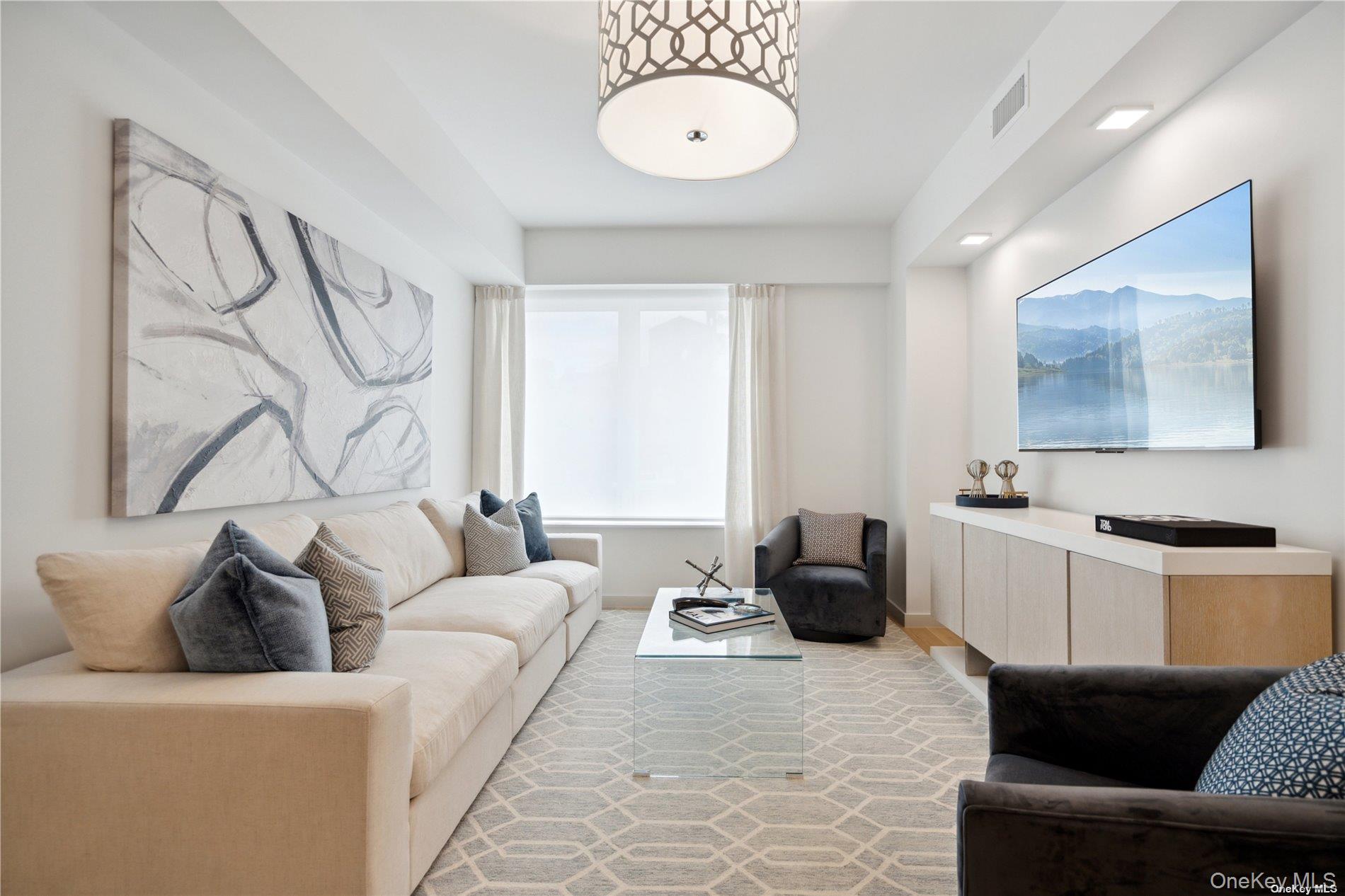 #7 photo, 218 Middle Neck Road, Нассау ‖ Great Neck , NY 11021