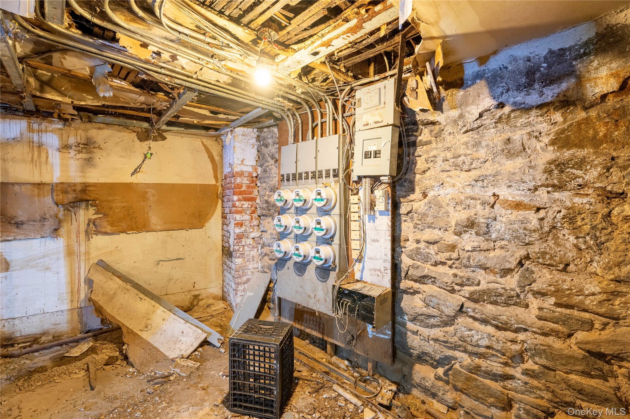 #8 photo, 1397 & 1399 Fulton Street, Бруклин ‖ Brooklyn , NY 11216