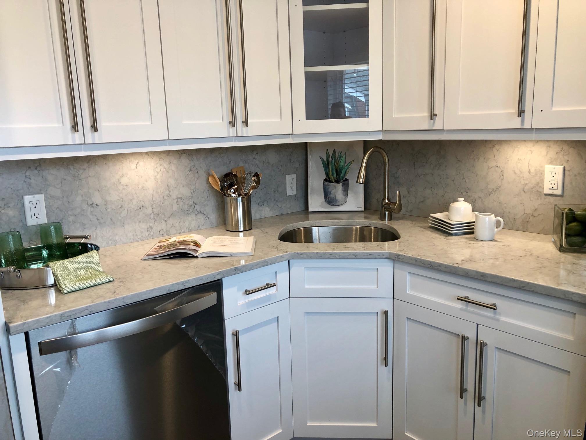 #5 photo, 623 Terrace Road, Bayport , NY 11705