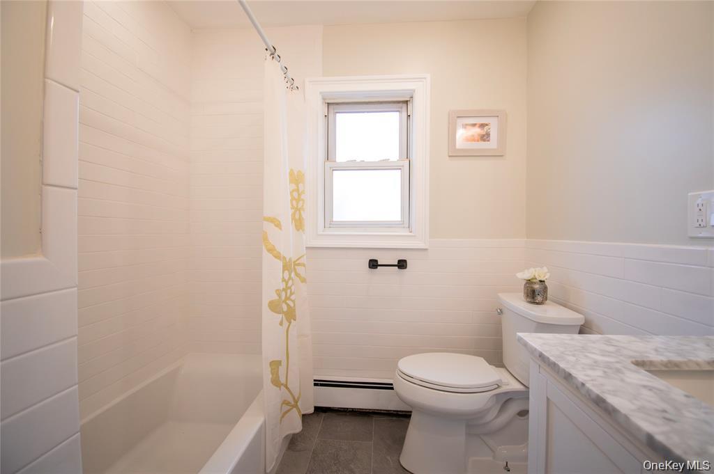 #14 photo, 650 Bryant Street, ناسو East Meadow , NY 11554