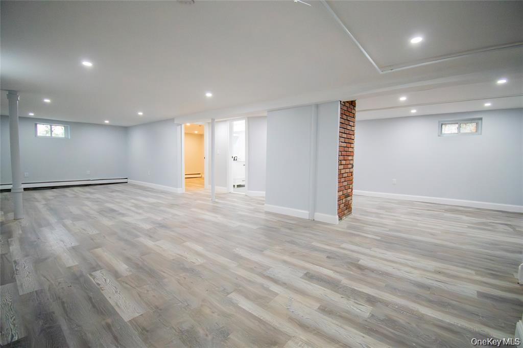 #19 photo, 650 Bryant Street, ناسو East Meadow , NY 11554