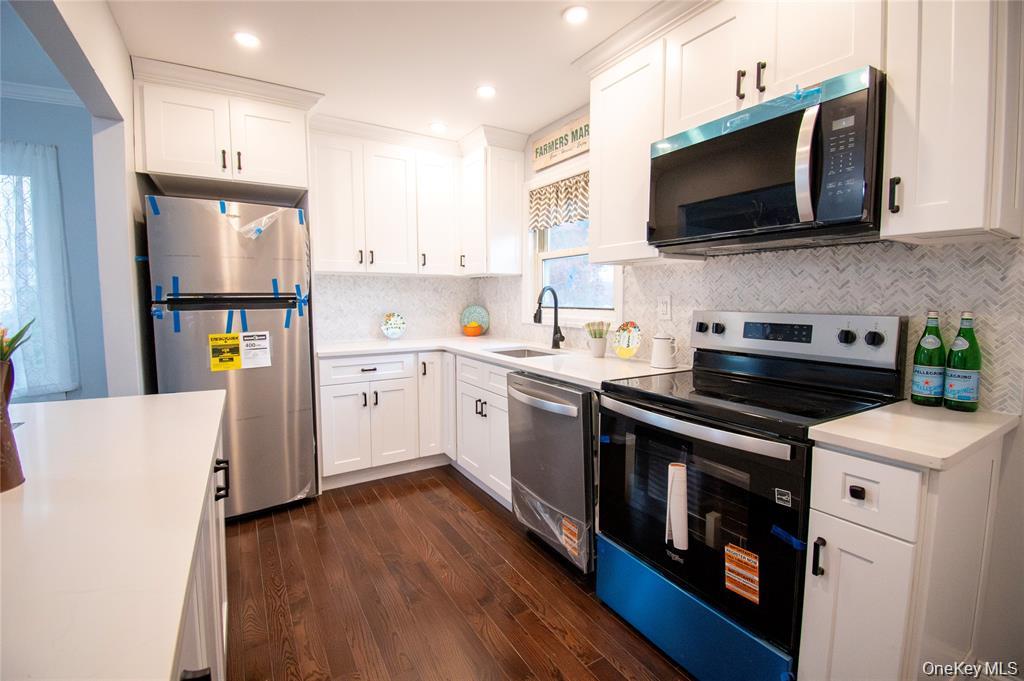 #2 photo, 650 Bryant Street, ناسو East Meadow , NY 11554