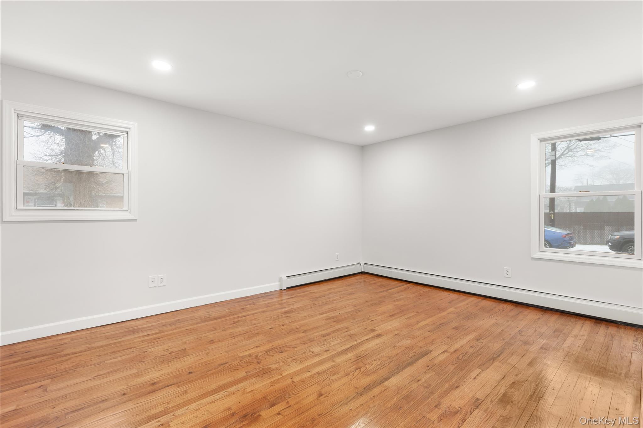 #5 photo, 339 Halbert Drive, سوفولك Holbrook , NY 11741