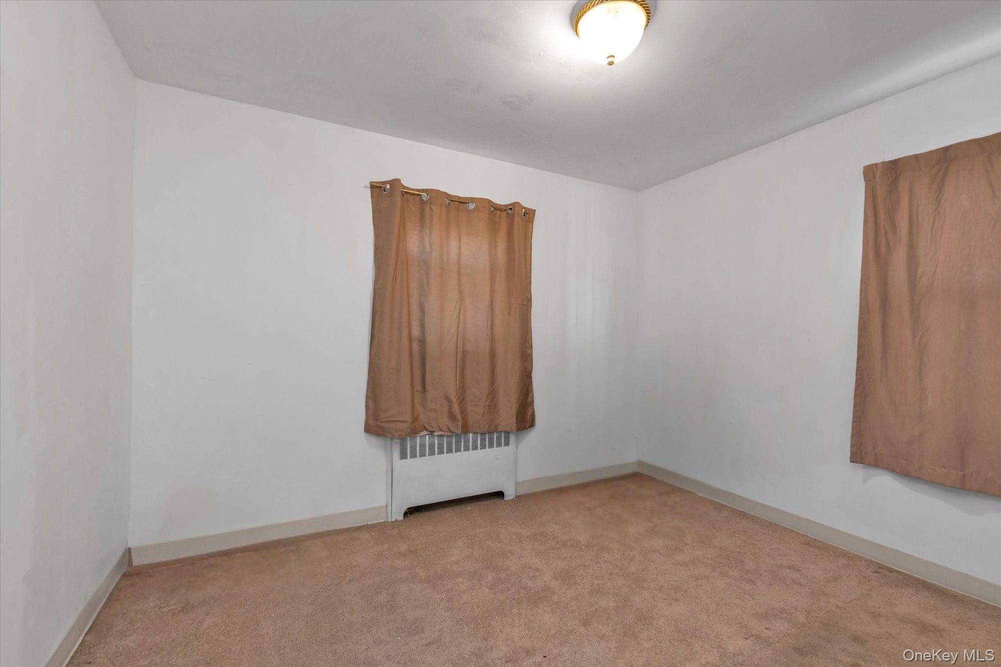 #10 photo, 141-12 184th Street, Springfield Gardens , NY 11413