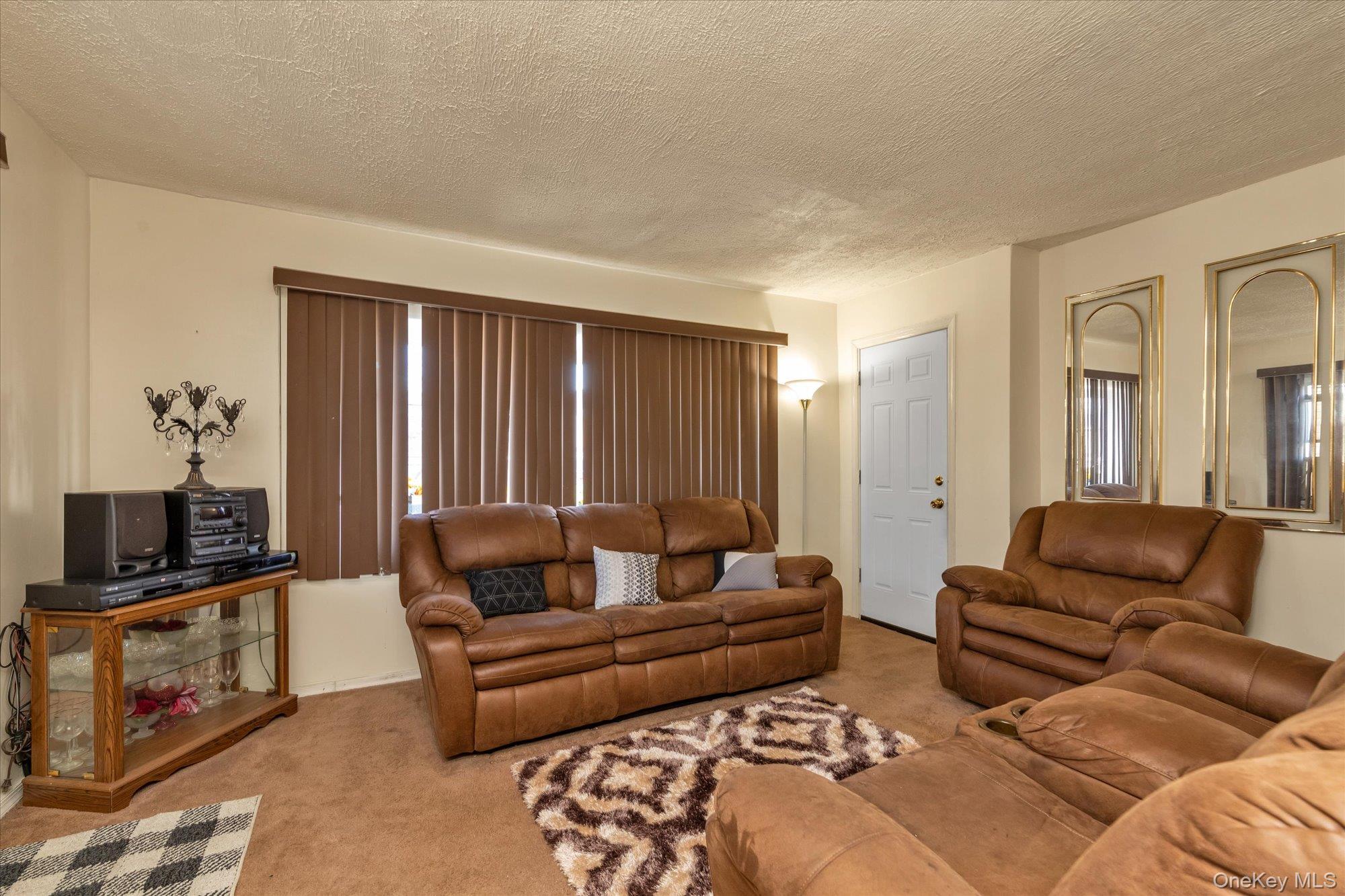 #4 photo, 141-12 184th Street, Springfield Gardens , NY 11413