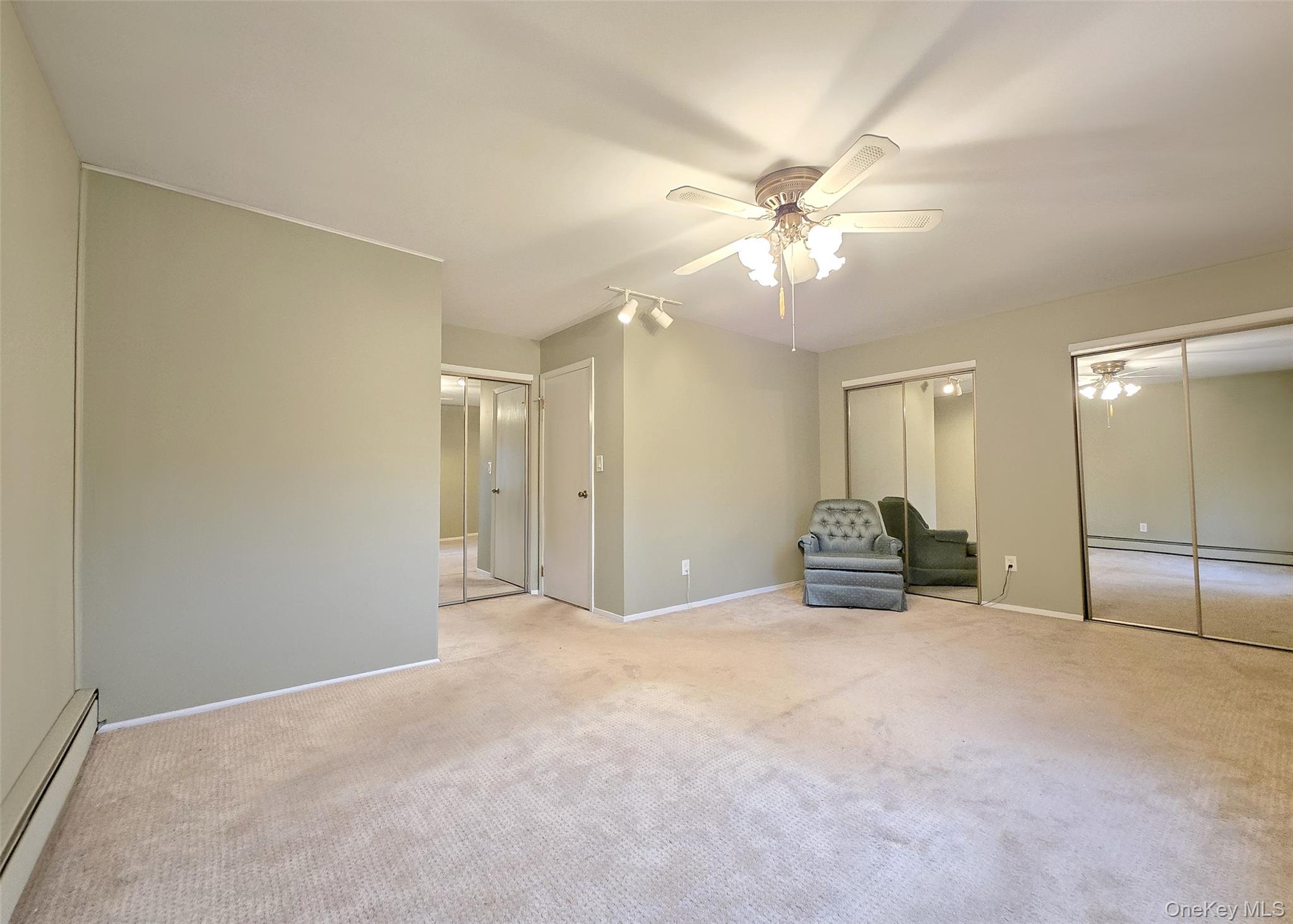 #14 photo, 342 Thrift Street, Саффолк ‖ Ronkonkoma , NY 11779