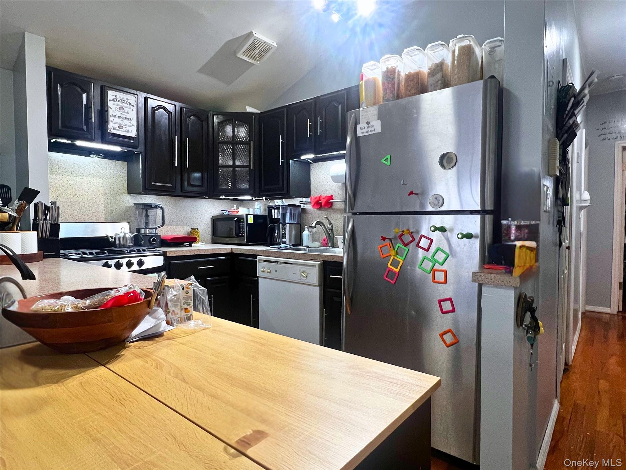 #14 photo, 5-21 128th Street, College Point , NY 11356