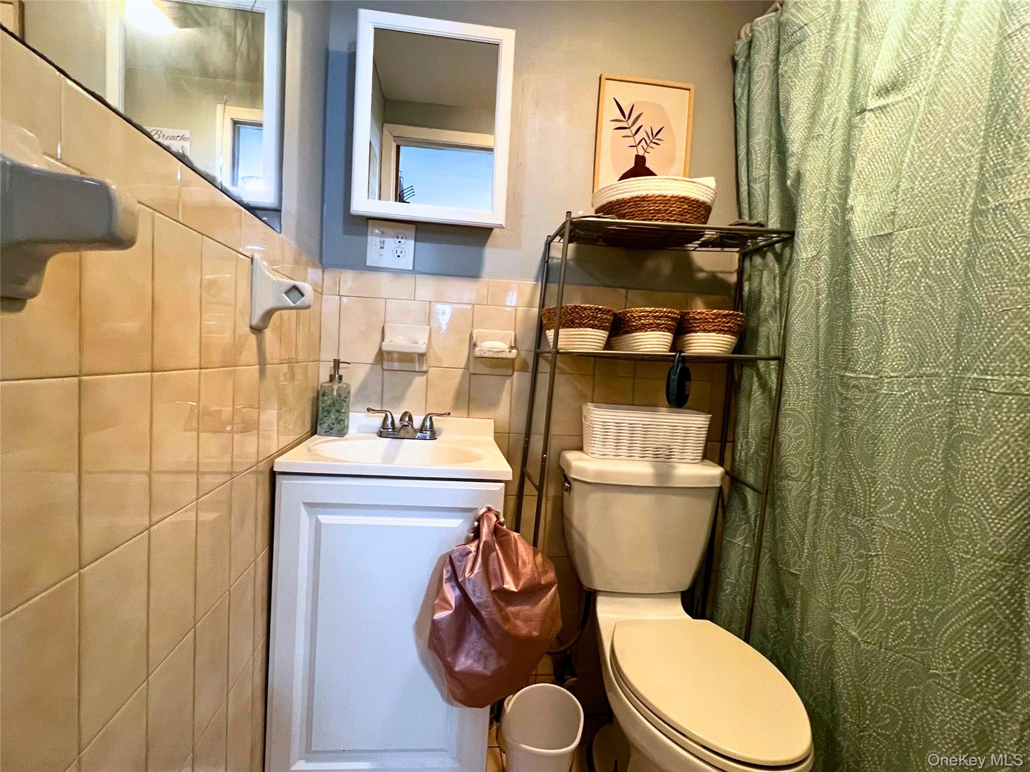 #7 photo, 5-21 128th Street, College Point , NY 11356