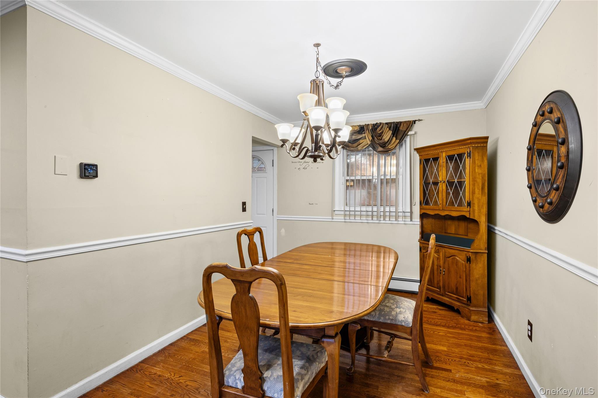 #7 photo, 70 Princess Street, नासाउ काउंटी Hicksville , NY 11801