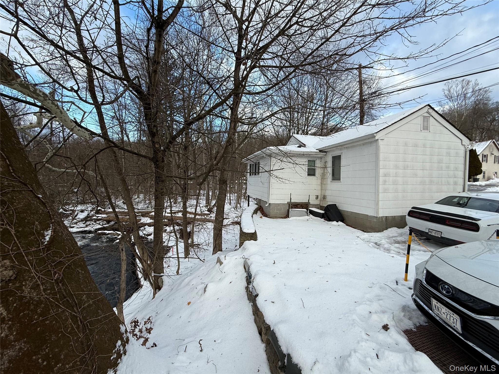 #9 photo, 1 Oscawana Lake Road, Putnam Valley , NY 10579