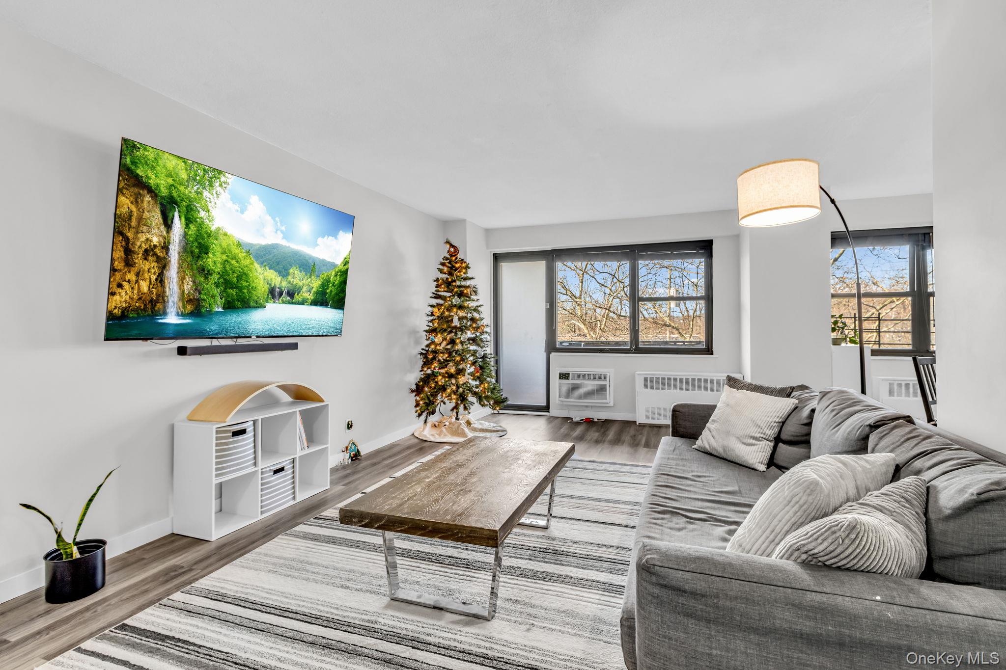 #2 photo, 155 Ferris Avenue, White Plains , NY 10603