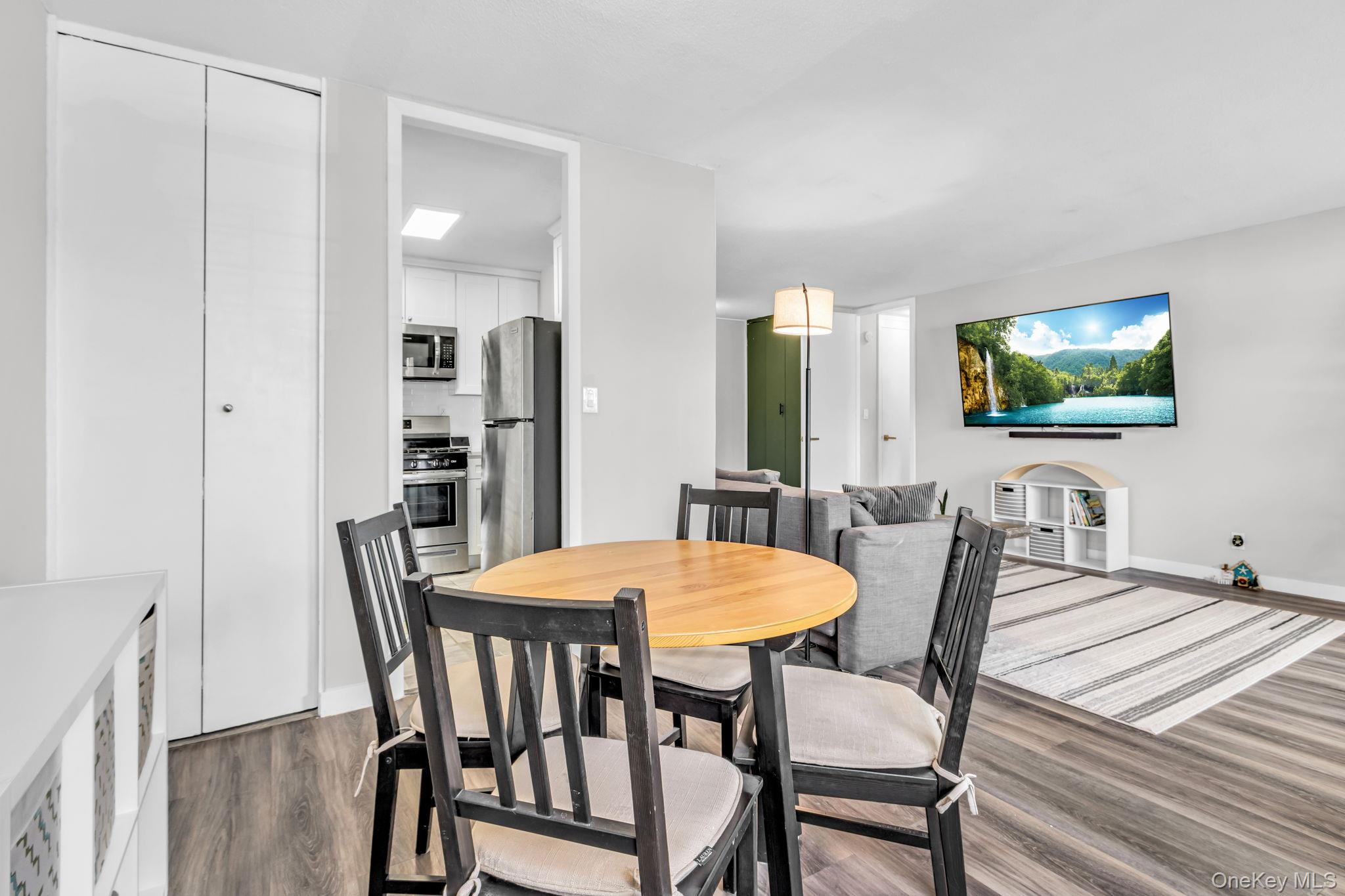 #9 photo, 155 Ferris Avenue, White Plains , NY 10603