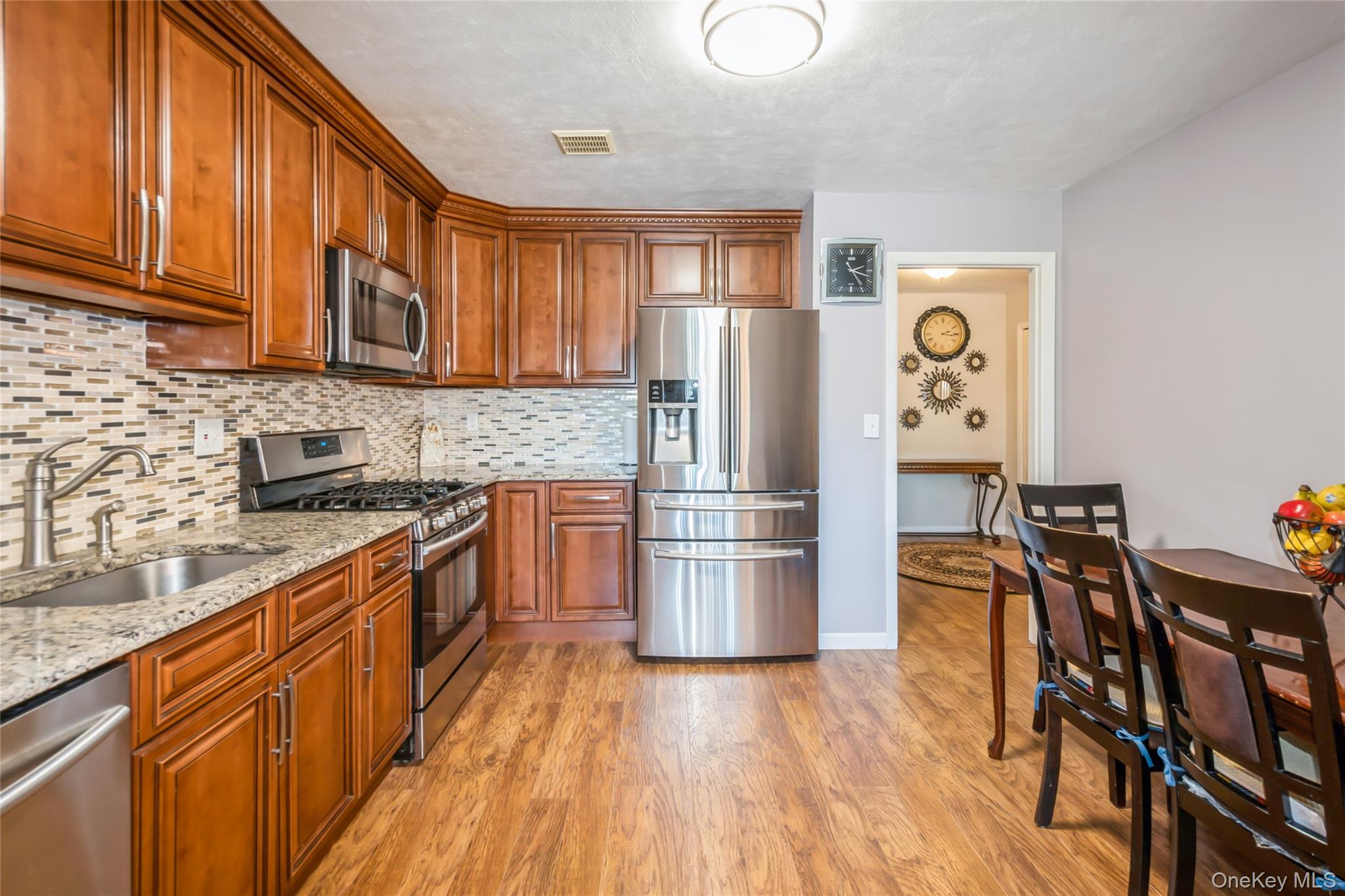 #6 photo, 138 Country Club Lane, Pomona , NY 10970