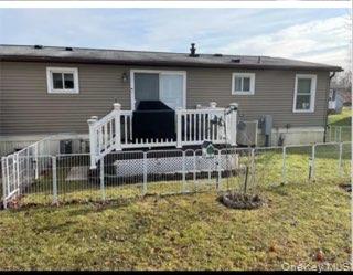 #3 photo, 128 Brittany Terrace, New Windsor , NY 12575