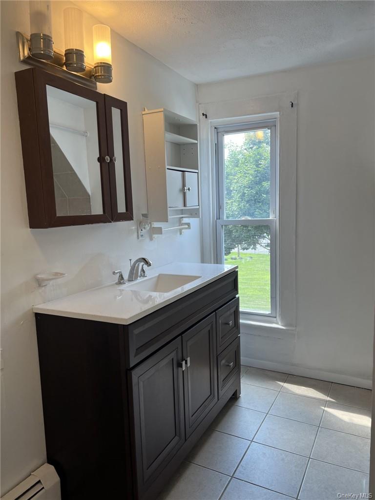 #11 photo, 8 Park Avenue, Hillburn , NY 10931