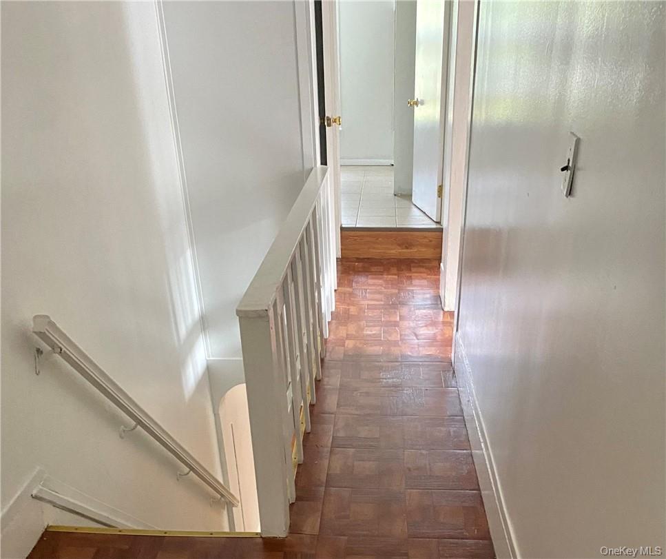 #8 photo, 8 Park Avenue, Hillburn , NY 10931