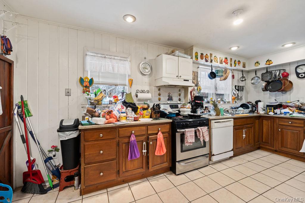 #6 photo, 32 McNamara Road, Spring Valley , NY 10977