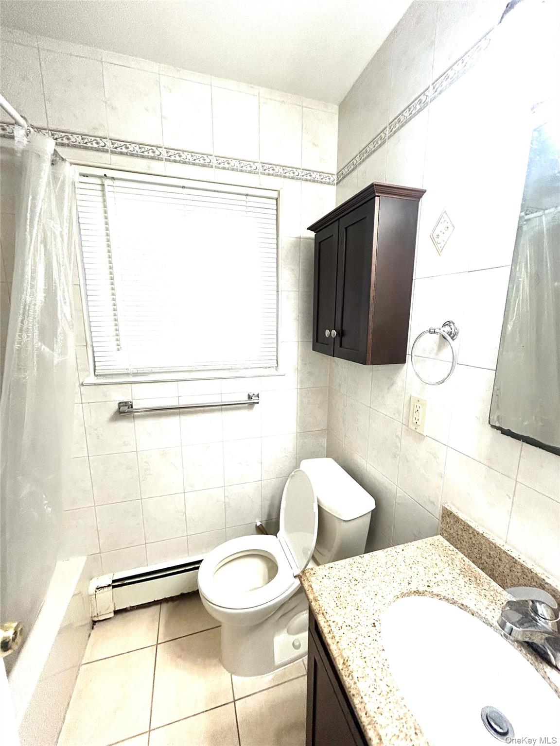 #17 photo, 76-36 265th Street, New Hyde Park , NY 11040